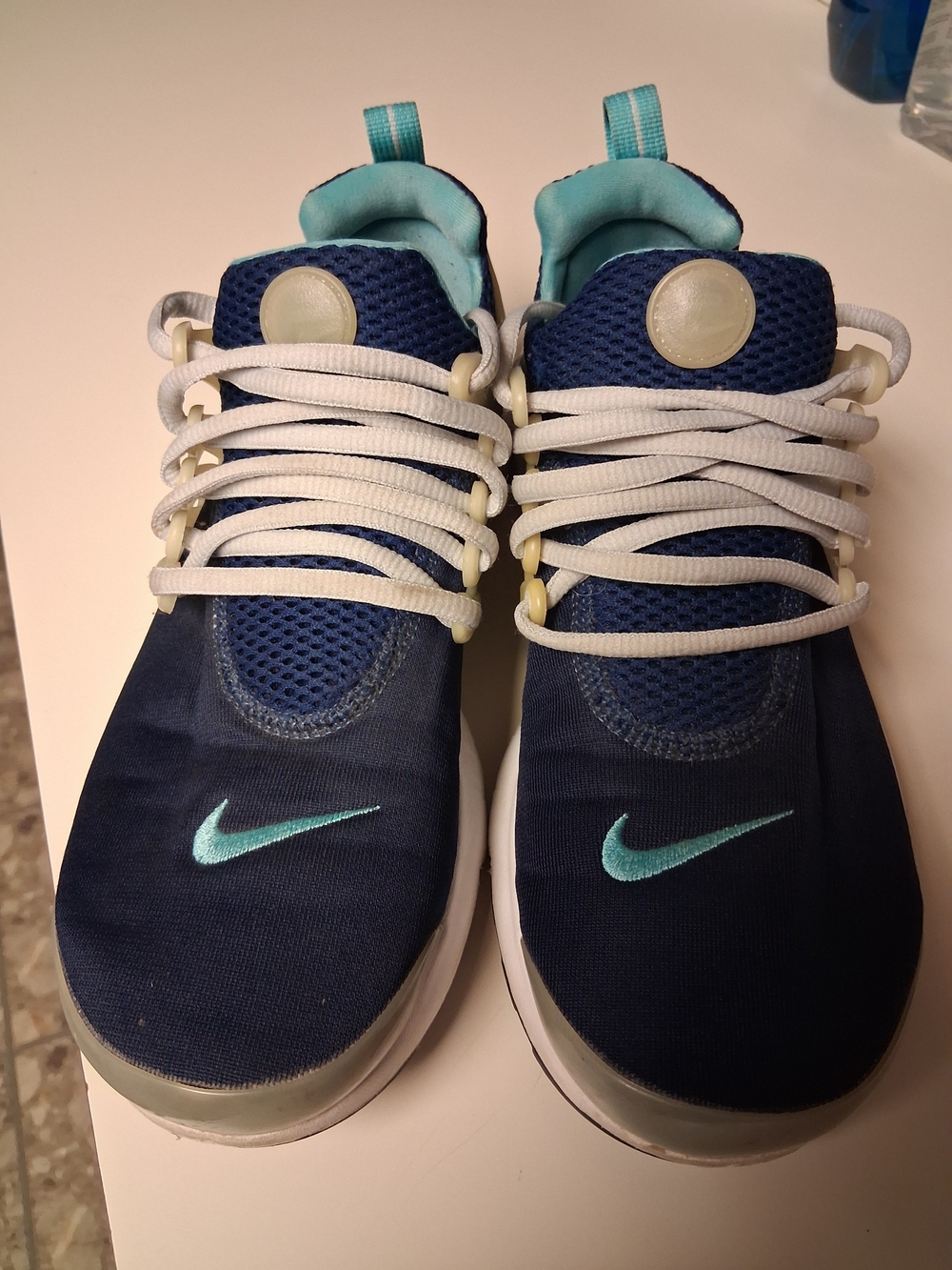 Nike Kids Navy Sneakers with Teal Swoosh